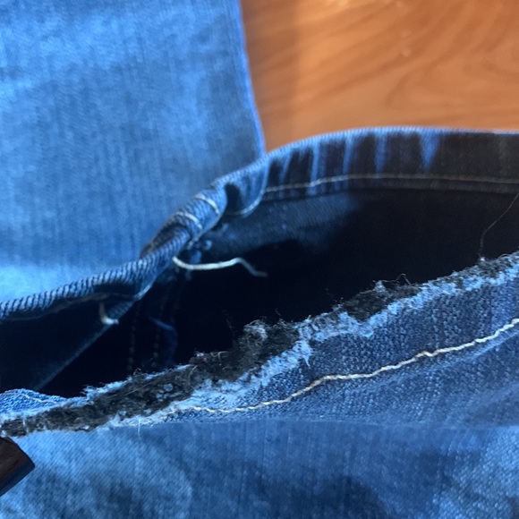 Wrangler 7/8 x 32 jeans. Great condition. - Picture 6 of 6